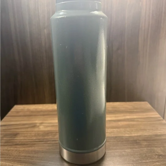 1.5 qt Stanley Matte Green Insulated Coffee Thermos with Handle - Picture 2 of 5